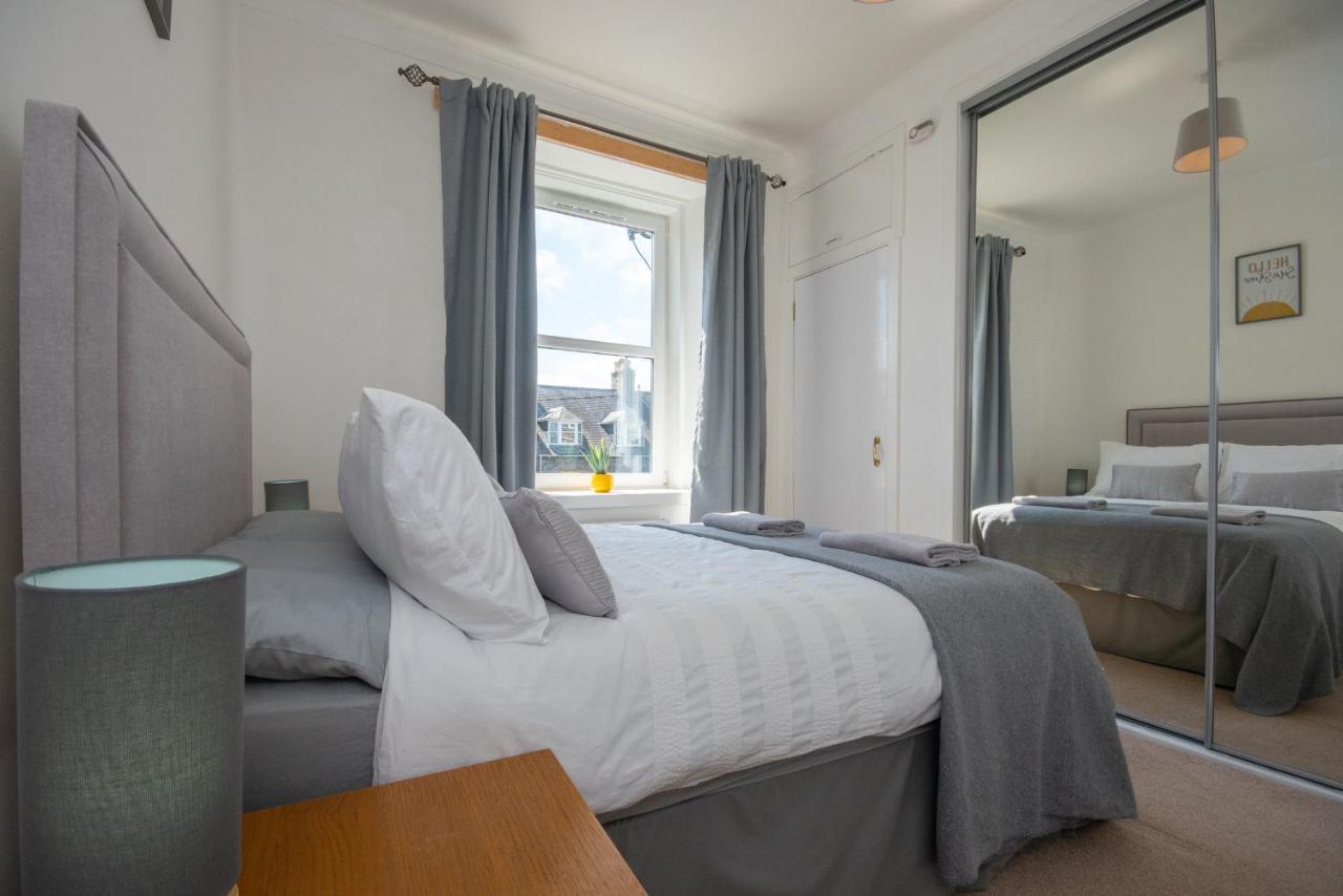 Dwellcome Home Ltd 1 Bed Apt, Half Mile To Union Street Yet Quiet, Free Parking, Fast Wifi, Ideal For Long Term Contractor, Etc Stays, Fully Equipped Kitchen, Regular Housekeeping Option - See Our Site For Assurance แอเบอร์ดีน ภายนอก รูปภาพ